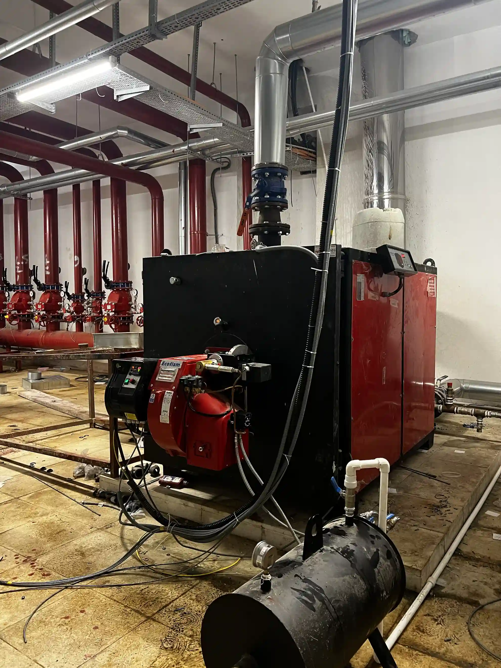 İzmir Sıcak Su Kazanlarında Verimlilik Artırıcı Bakım Uygulamaları